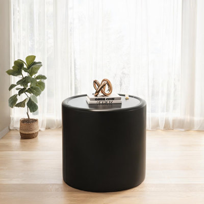 Table basse ronde avec plateau en verre trempé, silhouette tambour moderne, cuir de polyuréthane noir de jais et panneau de fibres à densité moyenne