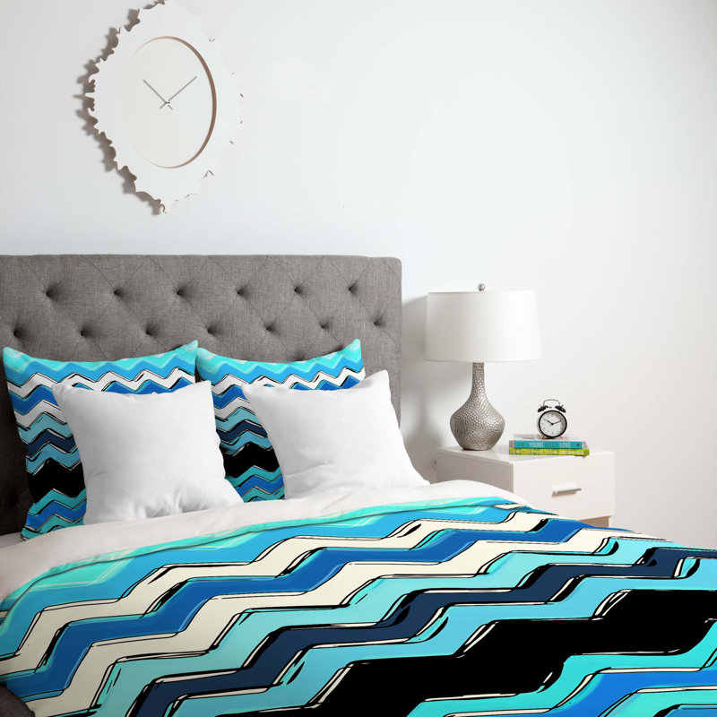 Sharon Turner Modern & Contemporary Chevron / Zig Zag Duvet Cover, Queen Duvet Cover