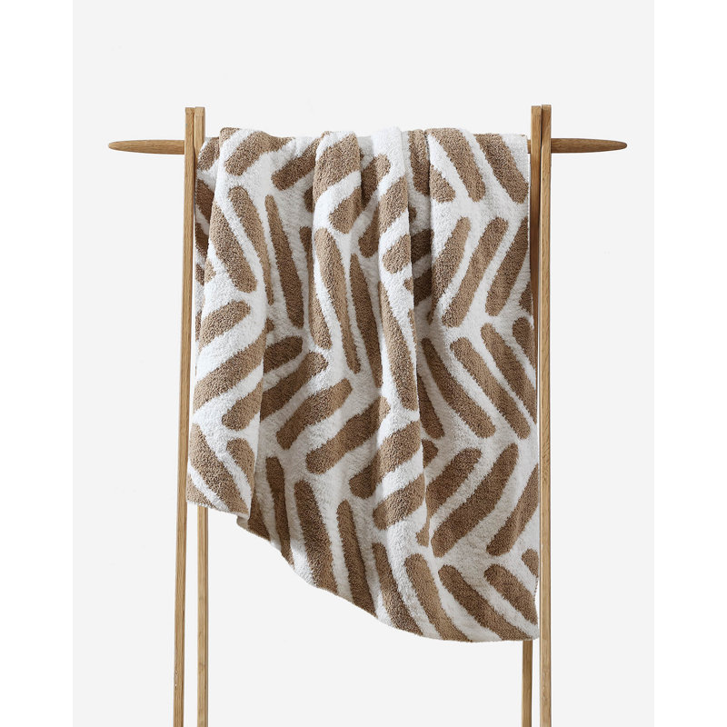 Tulum Throw Blanket, Biscotti/Off White Geometric