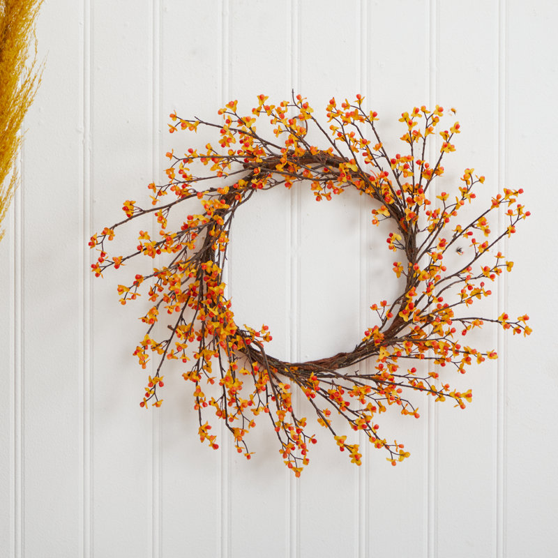 Couronne de plastique 24 po
