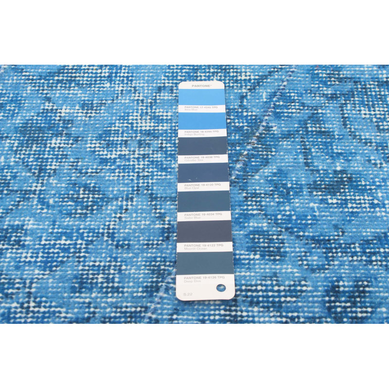 Tapis transitionnel de couleur bleu 3 pi 8 po x 6 pi 6 po