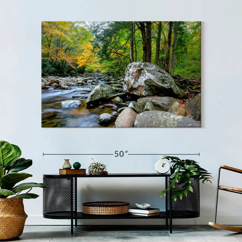 Harnek Autumn Mountain Stream, H 34 po x l 51 po