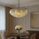 Luminaire suspendu moderne en verre de Murano de 28 po à 6 lumières en verre de Murano