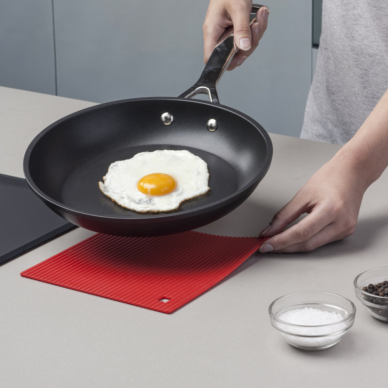Silicone 2 Piece Trivet Set, Red