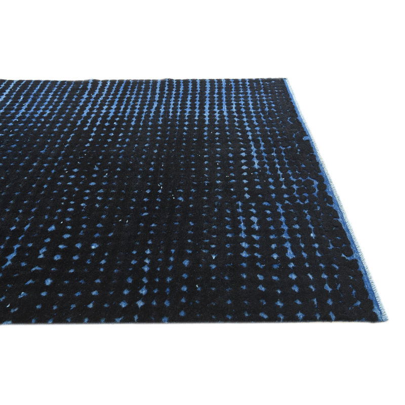 Iniguez Black Rug