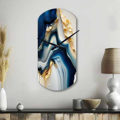 Abstrait géométrique en marbre doré et bleu II - horloge asymétrique en métal, horloge cylindrique
