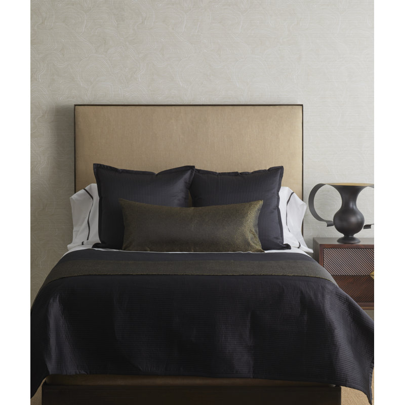 Link Polyester 3 Piece Throw & Pillow Cover & Insert Set, Black/Gold