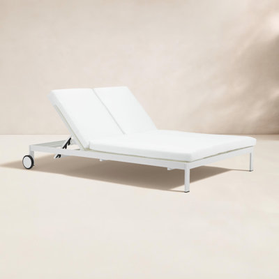 Isabella 53'' Outdoor Metal Double Chaise