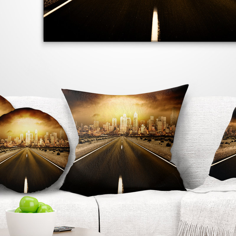 Coussin Landscape World End, 16 po x 1 po, Carré