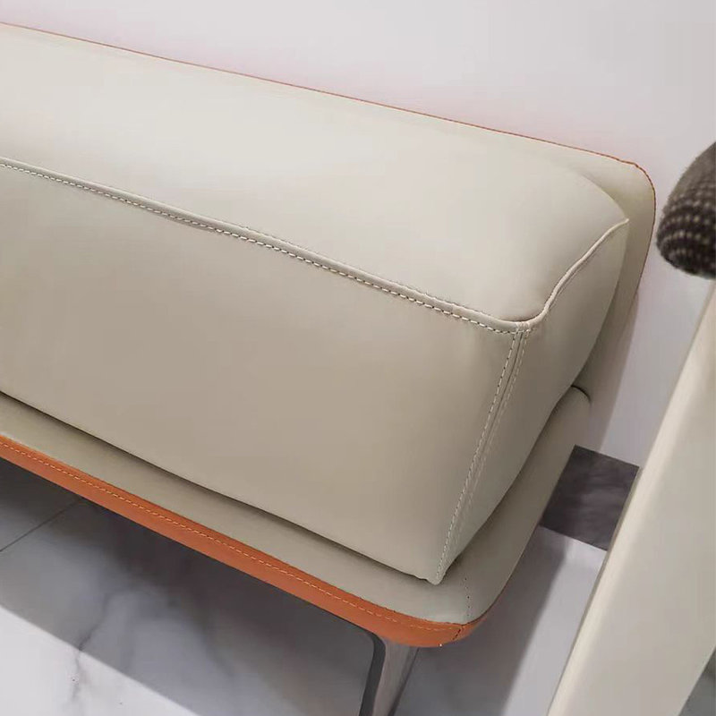Simple shoe stool