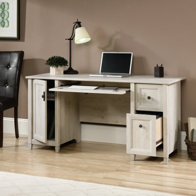 Bureau d'ordinateur gris Coastal