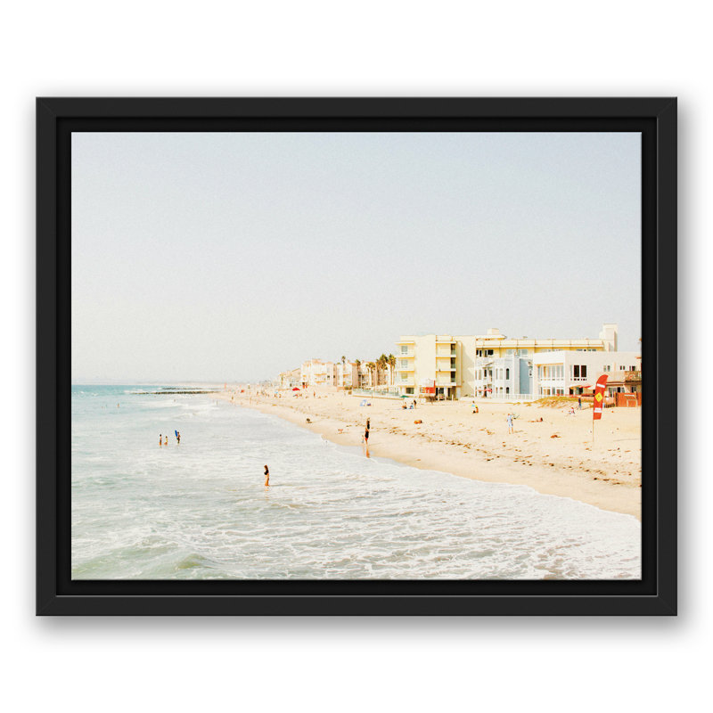 «Beach People» sur toile, H 12,75 po x l 15,75 po x P 1,75 po, Cadre flottant noir