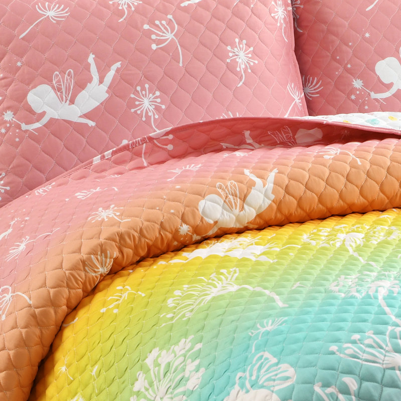 Twin Reversible White Microfiber Quilt Set for Girls