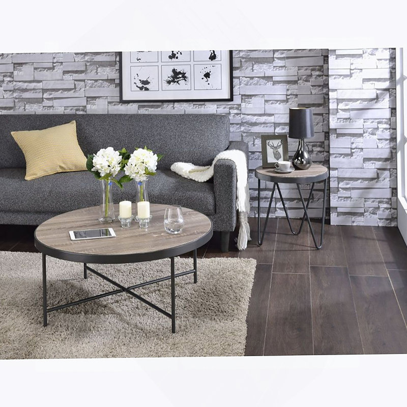 Table basse de style industriel avec support en métal, parfaite pour les espaces de vie modernes et fonctionnels