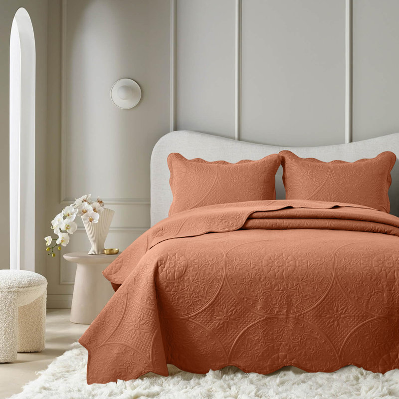 Elegant Floral Embossed Bedspread Set With Pillow Shams – Lightweight Quilted Bedding, Machine Washable, Rust