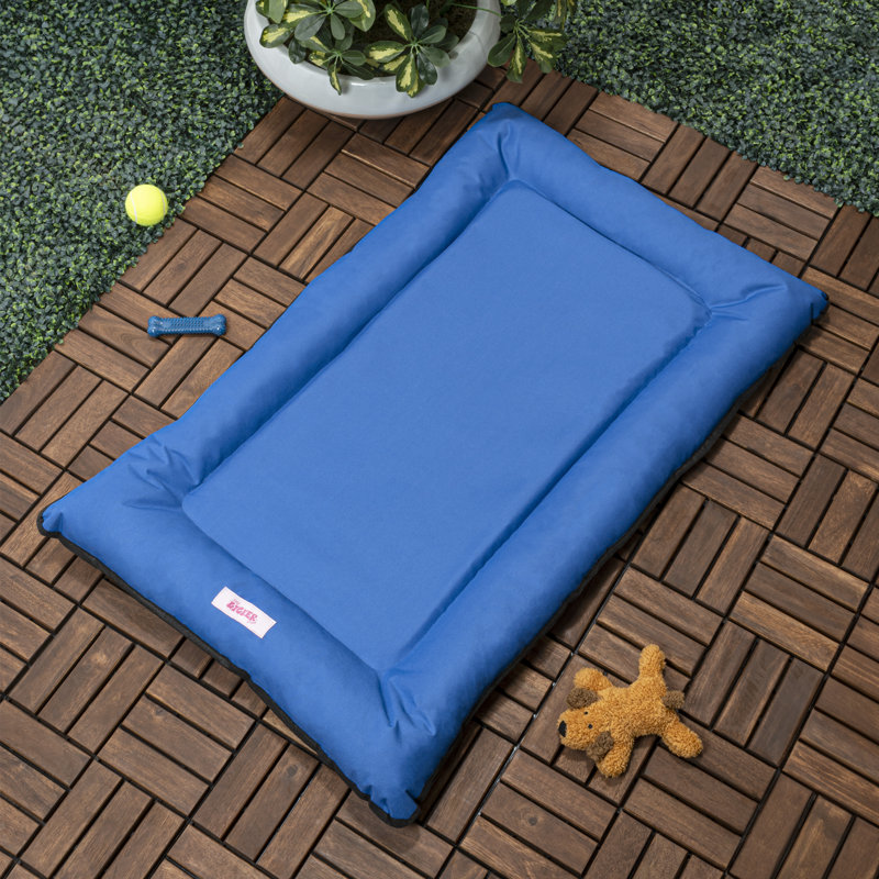 Lit de camping en mousse à mémoire de forme Archie, Moyen (l 29,5 po x P 22,5 po x H 3 po), Cobalt; cobalt