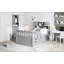 Lit plateforme simple gris avec tête de lit bibliothèque, tablettes de rangement et base de lit en bois à 4 tiroirs