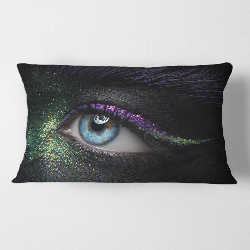 Housse et insert d'oreiller rectangulaire avec yeux féminins avec pigments et étincelles