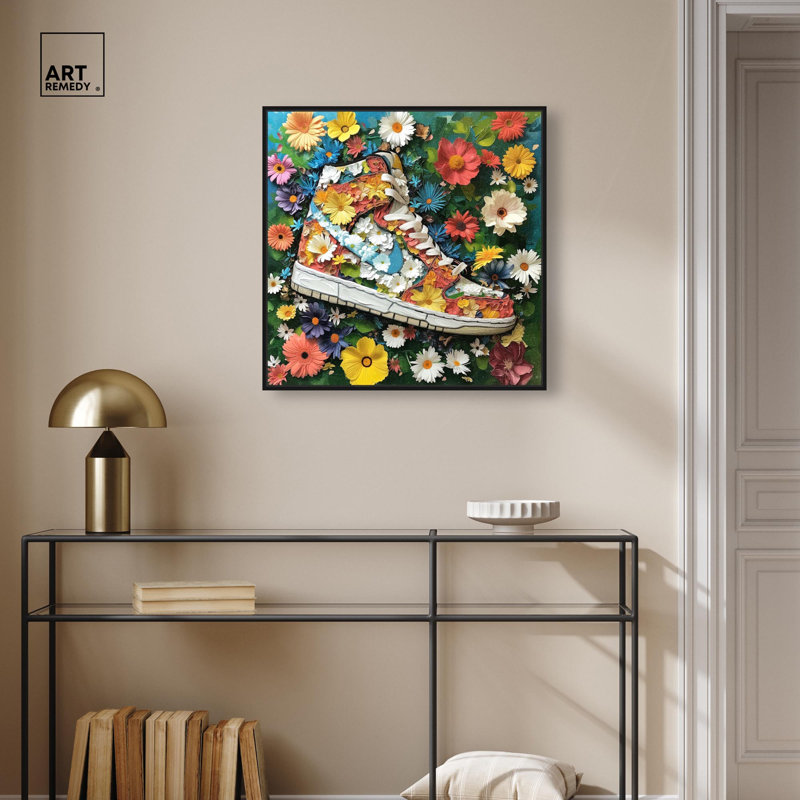 Art mural peint sur toile Sneaker, H 25 po x l 25 po, Cadre flottant noir