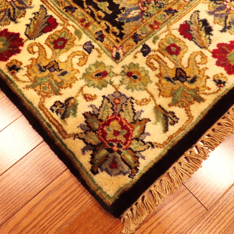 Kingdom Hand Knotted Wool Area Rug