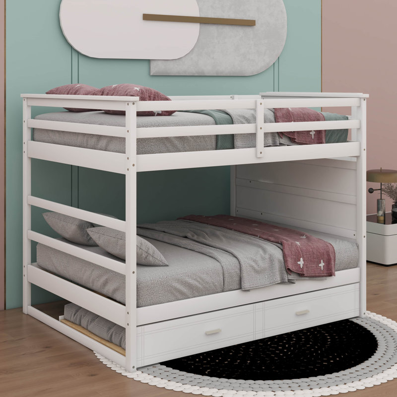 Spacious Full-Over-Full Bunk Bed With Detachable Twin Trundle, Blanc