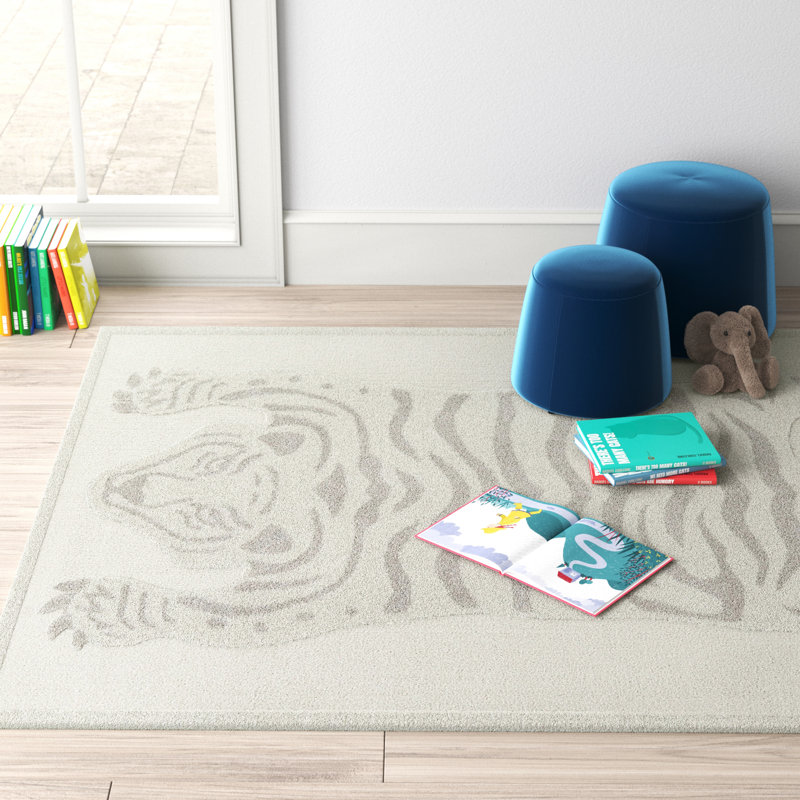 Tapis crème tissé à la machine Alderson, Rectangle 4 pi 4 po x 6 pi