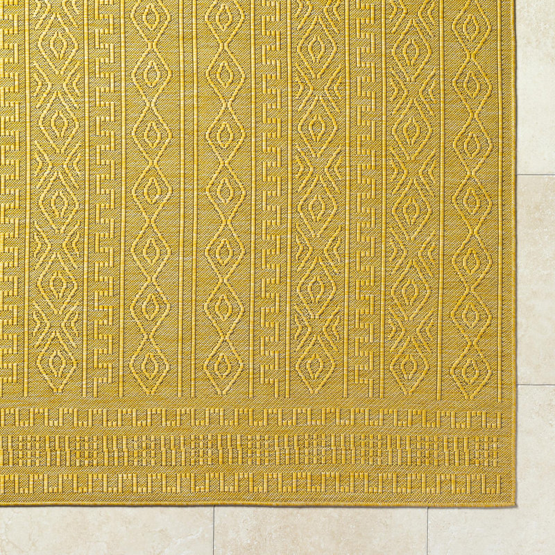 Tapis intérieur / extérieur en polypropylène tissé à la machine couleur moutarde Jual, Rectangle 3 pi 11 po x 5 pi 7 po