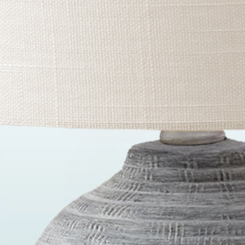 Lampe de table standard en métal et céramique gris Iseline, H 16,25 po x l 9,33 po x P 9,33 po