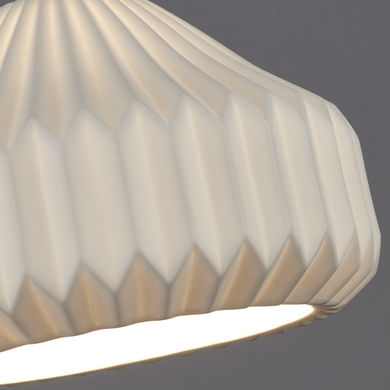 17cm H Porcelain Traditional in White