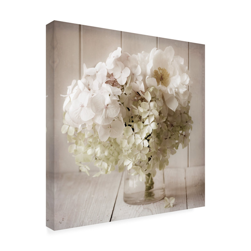 Art sur toile «White Flower Vase», H 35 po x l 35 po x P 2 po