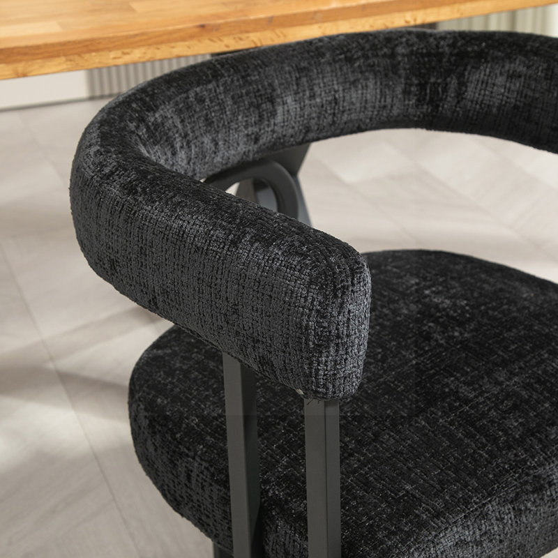 Largeur de 23,62 po Edeltrud, Chenille noir