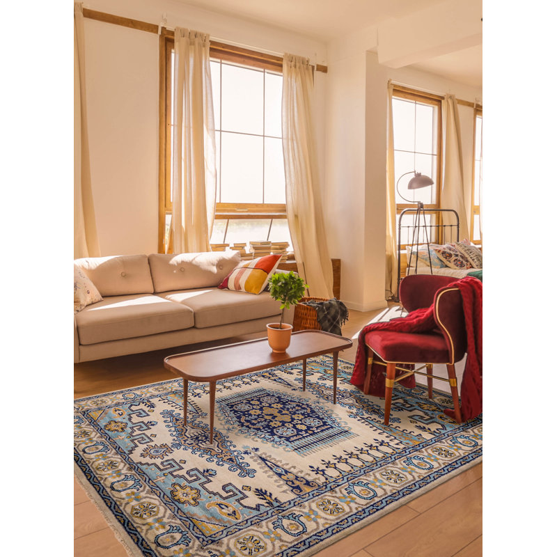 Jules Serapi Cream Rug 7'10" x 10'1"
