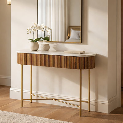 Console Reyna Noyer