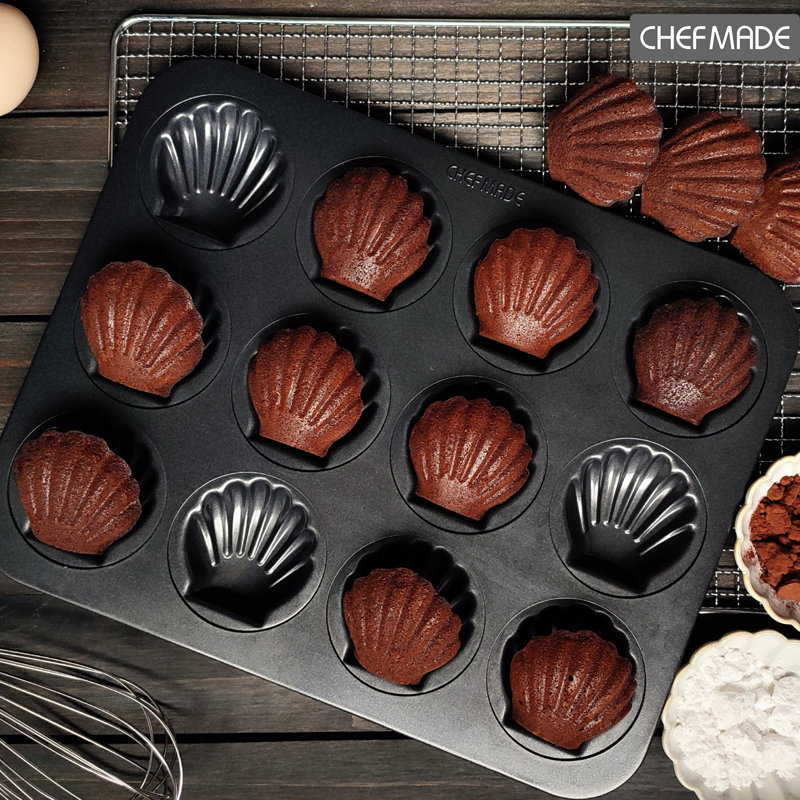 CHEFMADE Madeleine Pan, Nonstick 12 Cavity Scallop Shell Bakeware