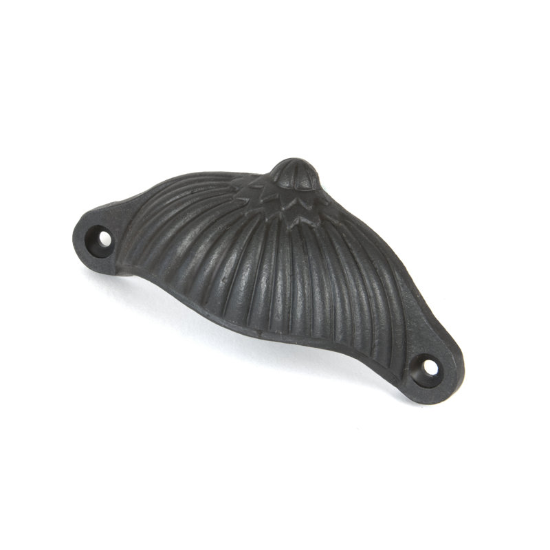 Flower 8.8 cm centre Bin Handle, Beeswax