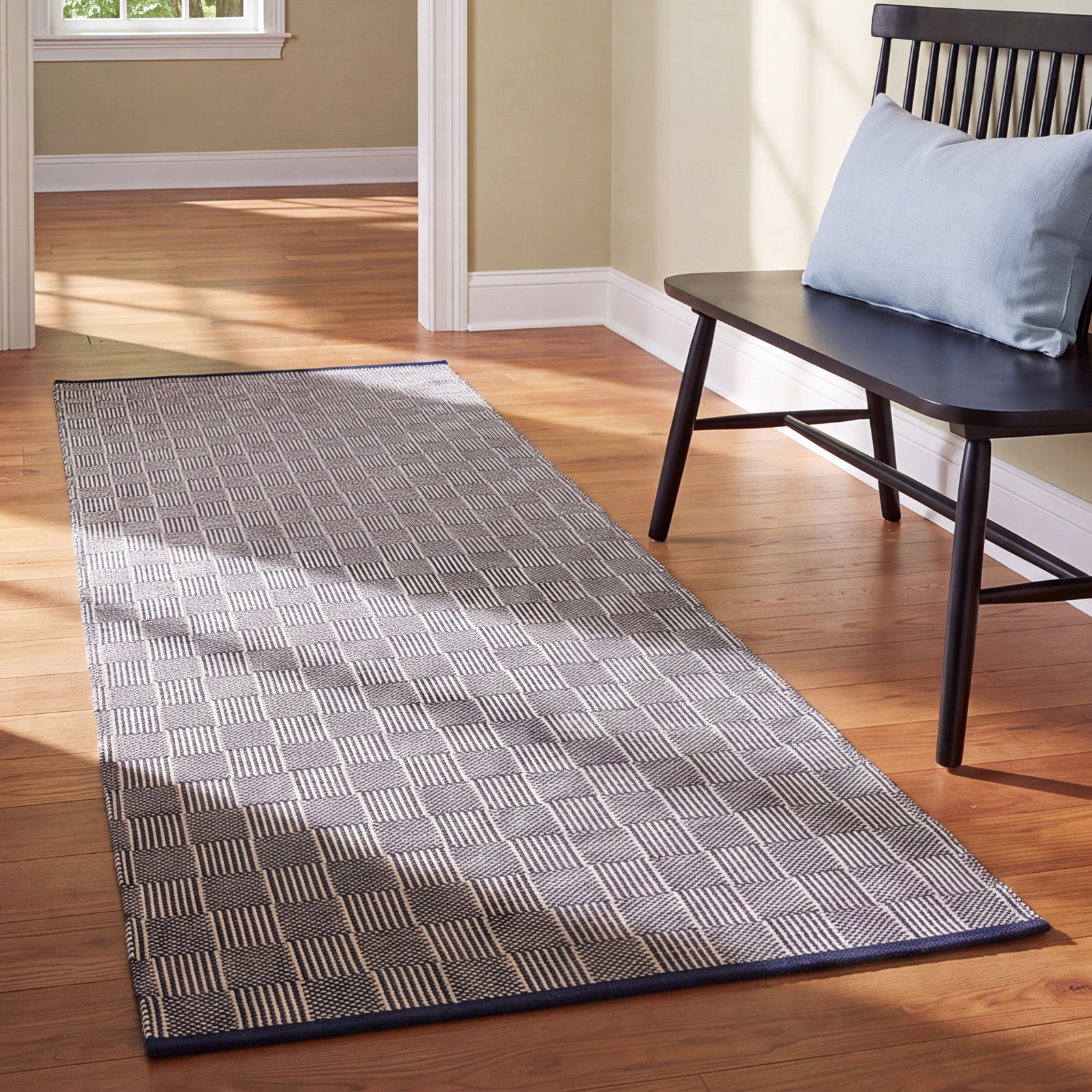 Squares Handmade Navy Indoor/Outdoor Rug, Rectangle 8' x 10'
