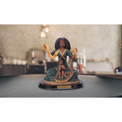 Figurine 7,5 "Santa Martha the Dominadora
