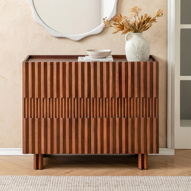 Meuble de rangement d'appoint Charli en bois massif cannelé de 40 po de largeur