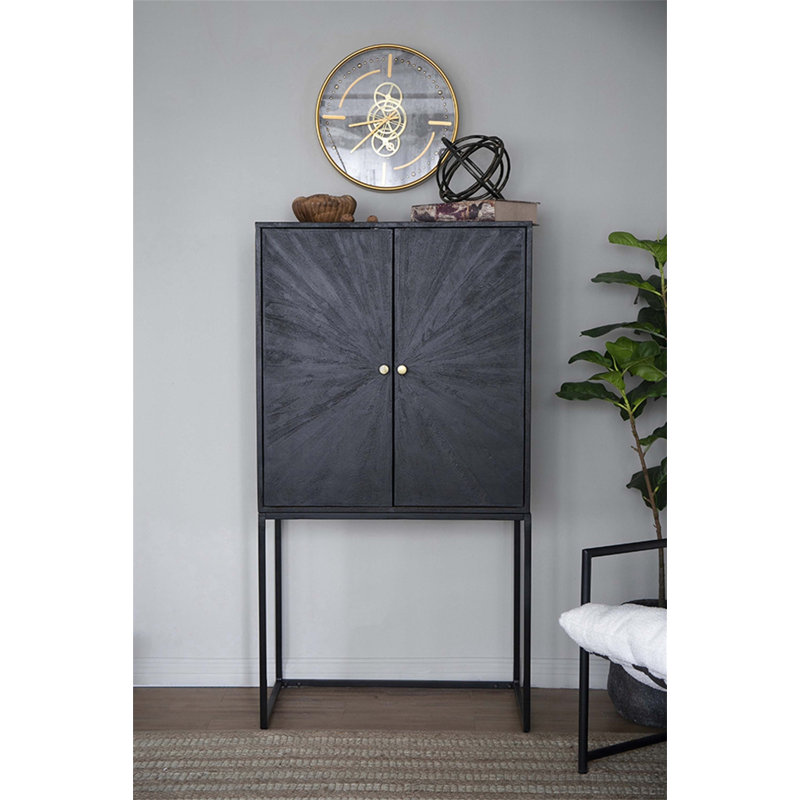 Armoire 31,5 x 16,5 x 60 po