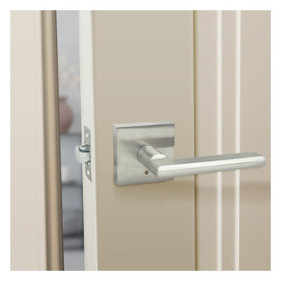 Hulk Leverset, Satin Nickel, Privacy