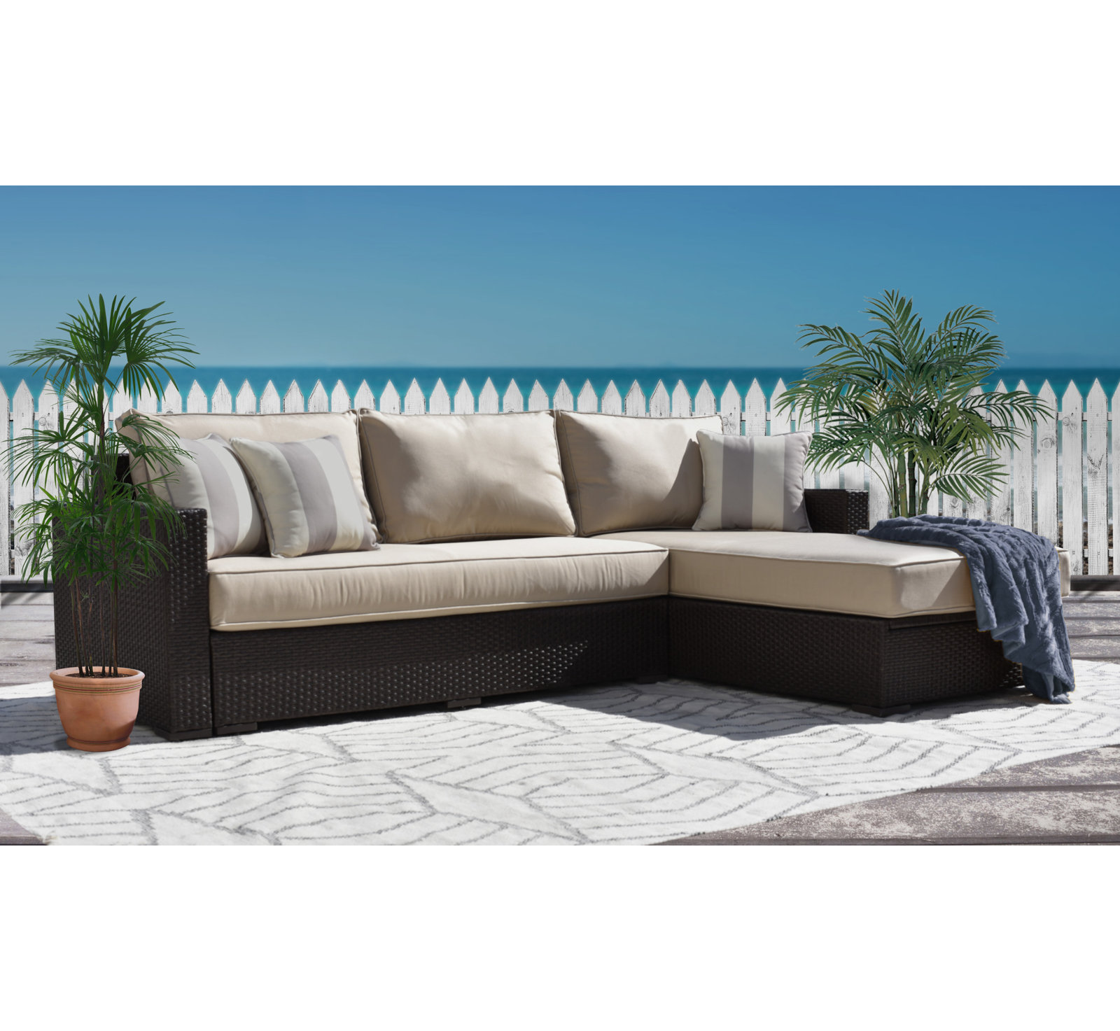 Laguna 98" Patio Sectional