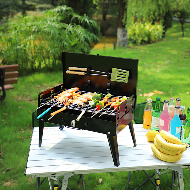 Arlmont & Co. Lanaiyah 16.7'' W Charcoal Grill