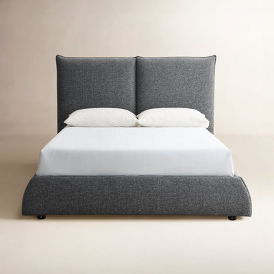 Everby Upholstered Queen Bed