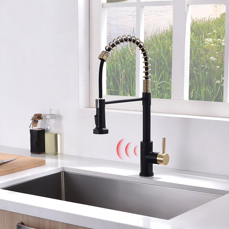 Hands Kitchen Sink Faucet - Touchless Automatic Smart With Pull Out , Black And Gold, Contemporary Look, Ceramic Filled, Brass Material Spray, For Sink, Filler,
