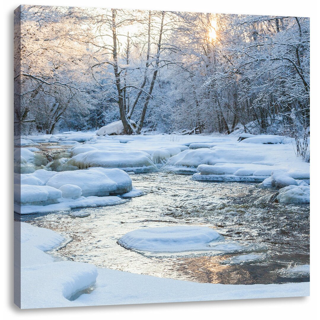 Leinwandbild Bach in Winterlandschaft