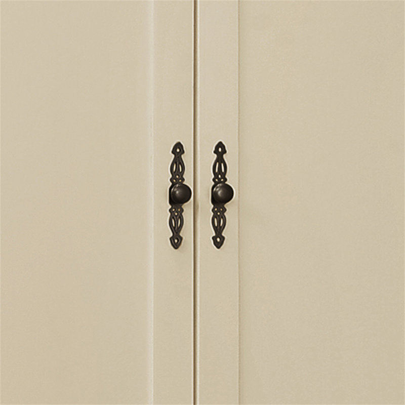 Armoire élégante beige traditionnelle, Beige