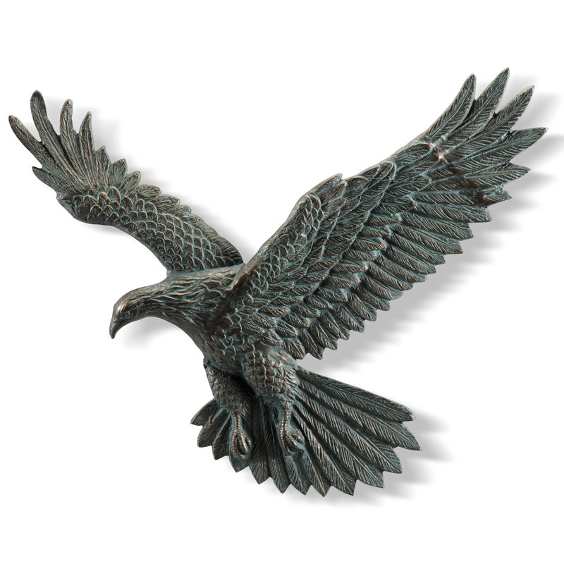 Flying Eagle Wall Décor