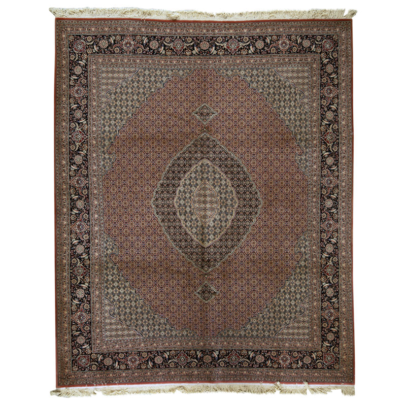 Hand Knotted Wool Area Rug in Peach
