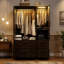 Armoire-penderie 3 portes avec miroir, porte de grange coulissante pliante et lumières à capteur