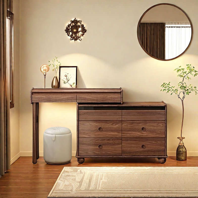 Commode rétro en bois massif